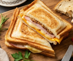 ブルーノのホットサンドメーカーでレシピの幅が広がる！